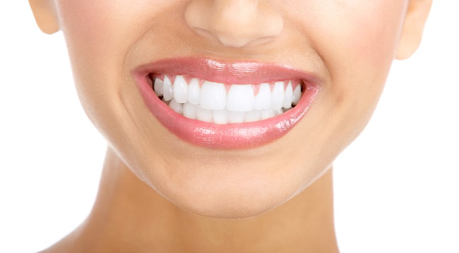 kako-izbeliti-zube-top-10-nacina-za-izbeljivanje-zuba